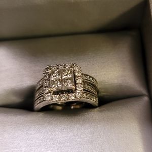14K White Gold Wedding Set size 5